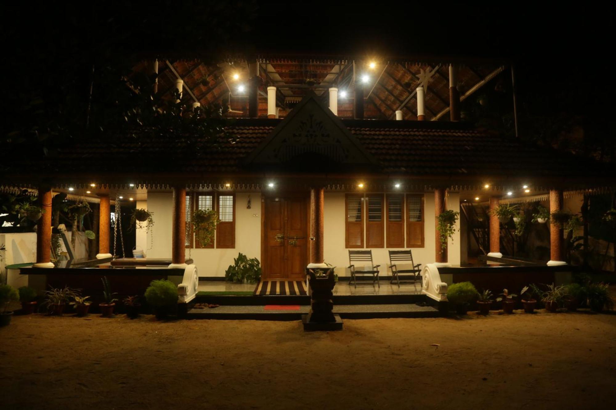 Mi Casa Tu Casa Homestay Kochi Exteriör bild